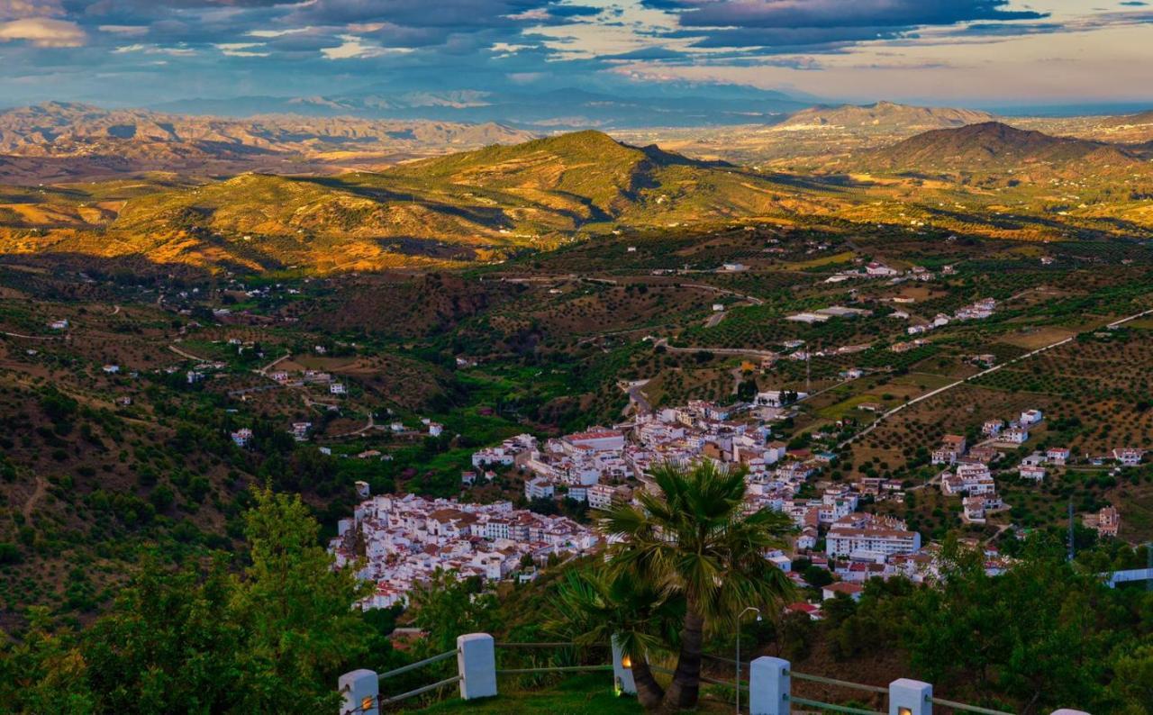 Cerro De Hijar Hotel Tolox Kültér fotó